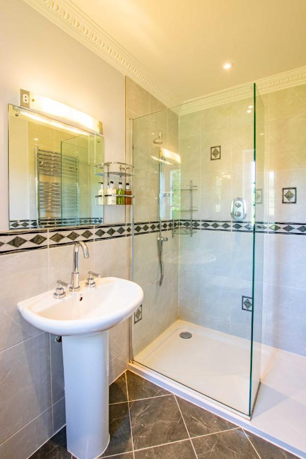 Austons Down Farm B&B Claverdon Экстерьер фото