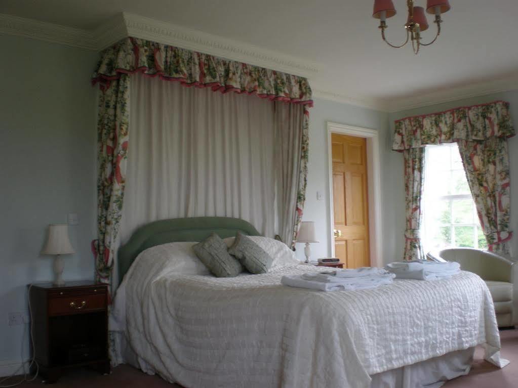 Austons Down Farm B&B Claverdon Экстерьер фото